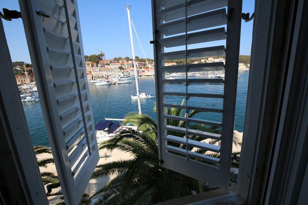 Apartments And Rooms Jospino Mali Lošinj Pokoj fotografie