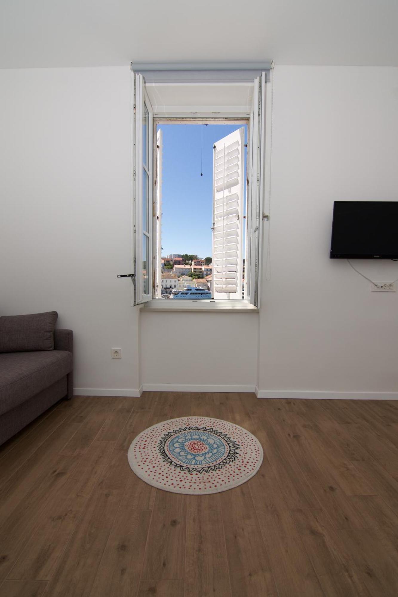 Apartments And Rooms Jospino Mali Lošinj Exteriér fotografie